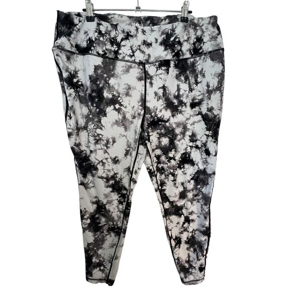 Torrid Black And Grey Marbled Athletic Leggings With Zipper Pocket - Picture 1 of 5
